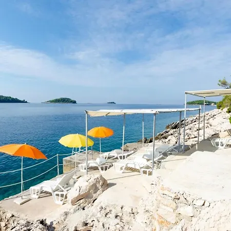 In With Sea View, Terrace, Air Conditioning, Wifi 5080-3 Apartment Prizba