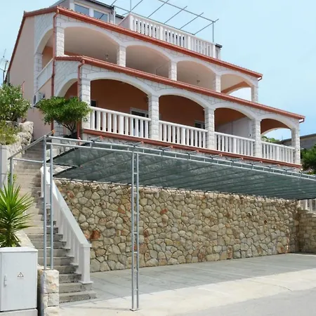 In With Sea View, Terrace, Air Conditioning, Wifi 5080-3 Prižba
