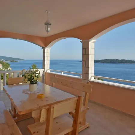In With Sea View, Terrace, Air Conditioning, Wifi 5080-3 * Prižba